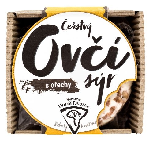 Mléčné a chlazené - Čerstvý ovčí sýr s ořechy Statek Horní Dvorce - cca 150 g