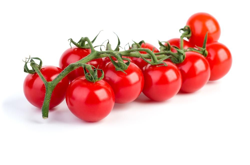 Ovoce a zelenina - Globus Gold Rajčata cherry na stonku 200 g