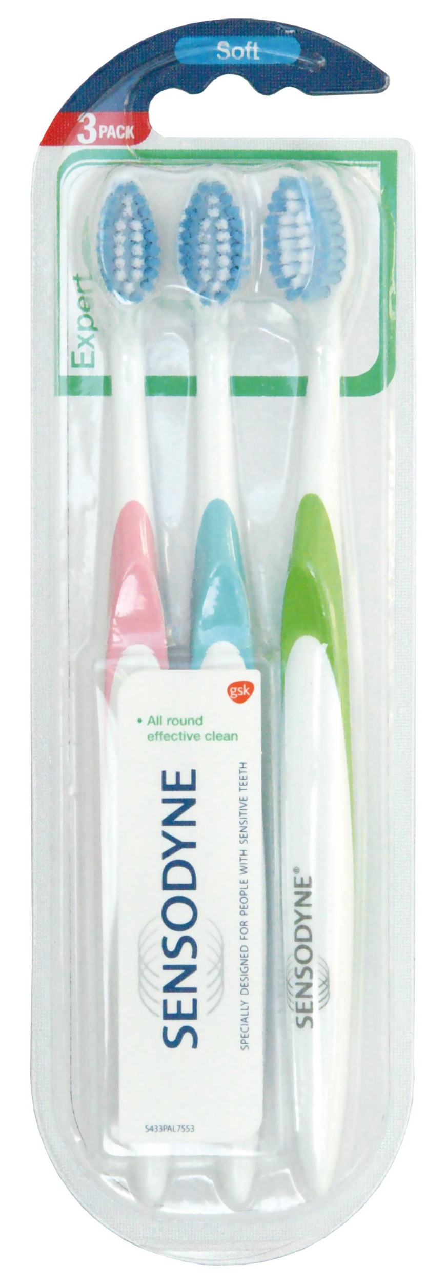 Drogerie a kosmetika - Sensodyne Zubní kartáčky TRIO pack 3 ks