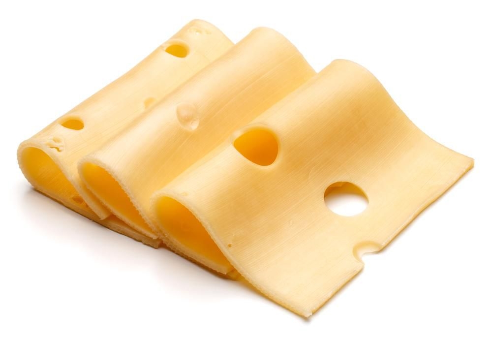 Mléčné a chlazené - Sýr ementálského typu 45% plátky - cca 150 g