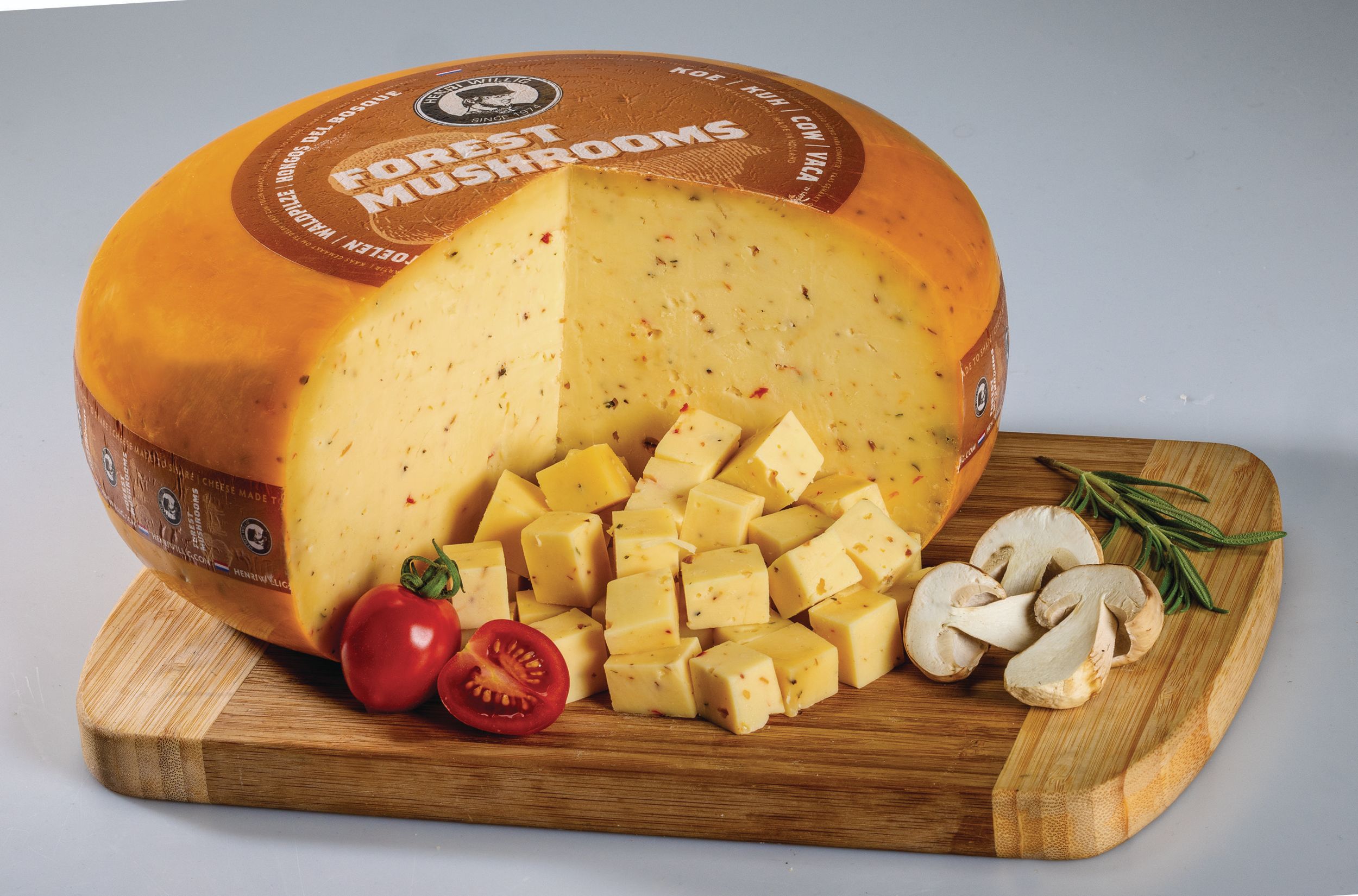 Sýr přírodní zrající s hřiby 50% - cca 150 g-0