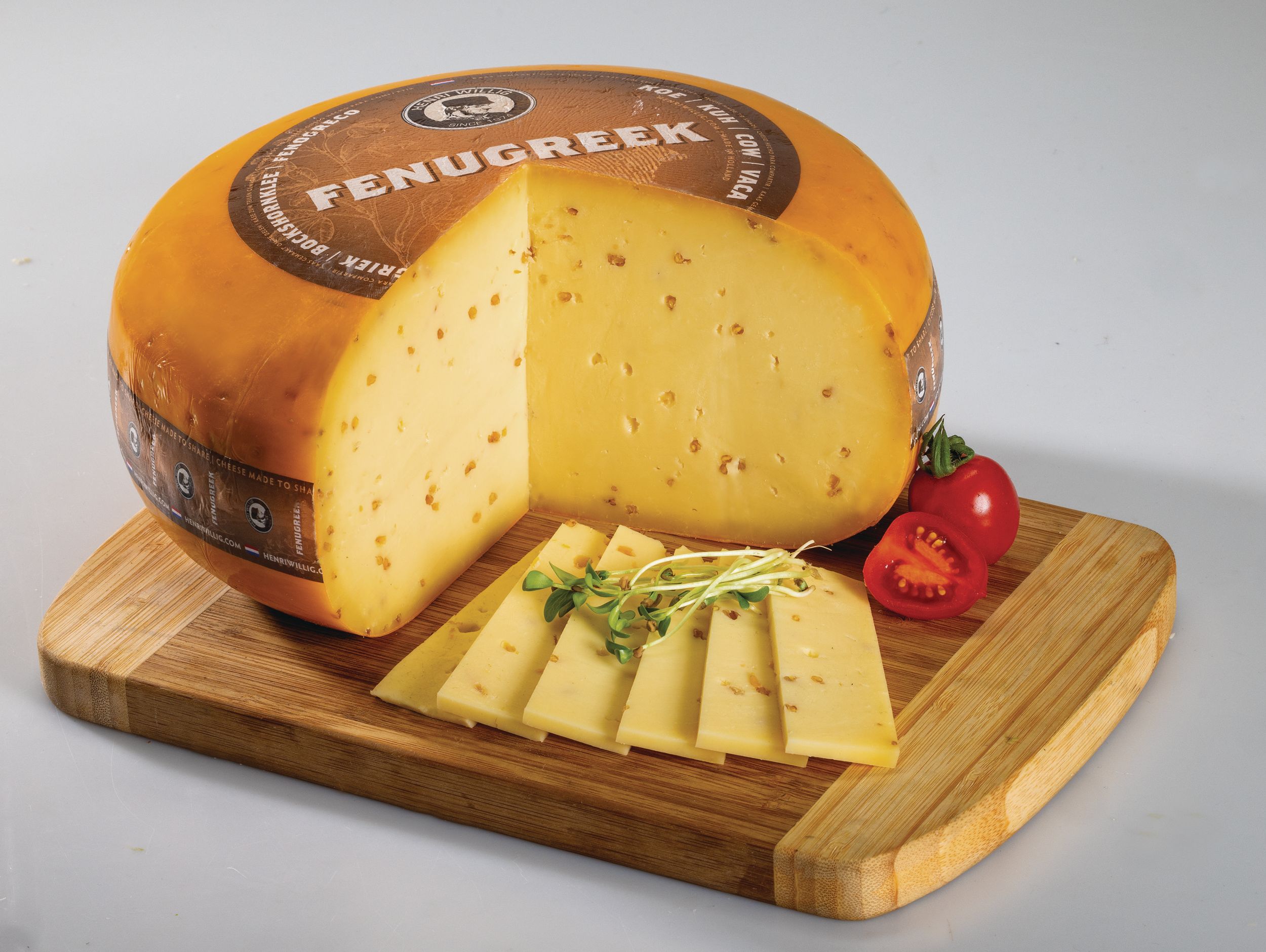 Sýr přírodní zrající s pískavicí 50% - cca 150 g-1