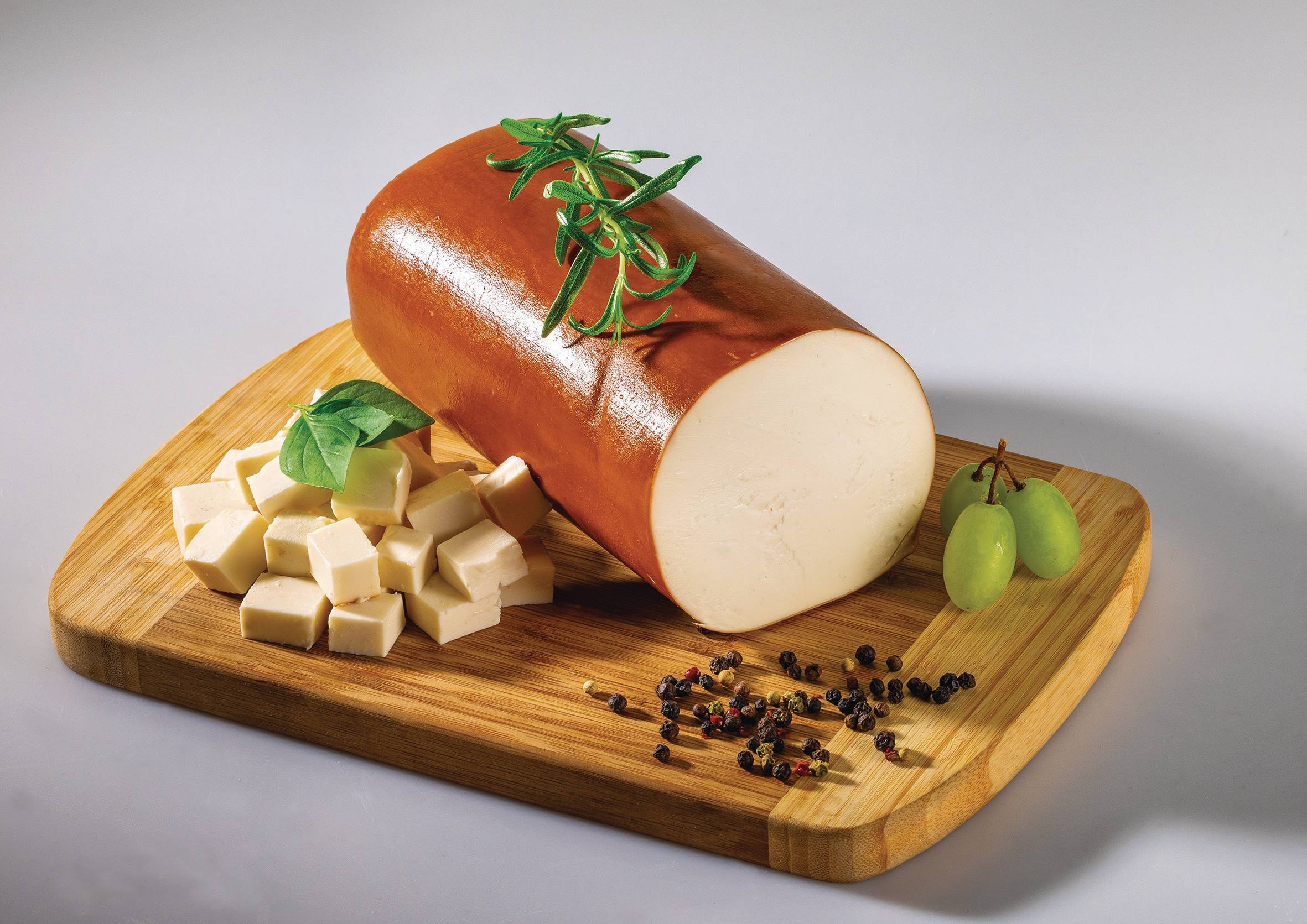 Tavený salámový kozí uzený sýr - cca 150 g-3